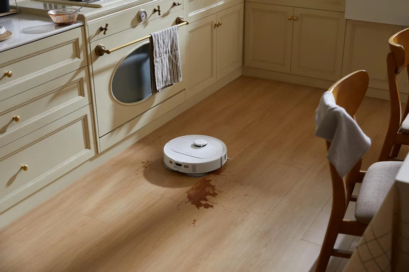 Roborock Qrevo 598 White - Saug/Wischroboter mit Komplettstation