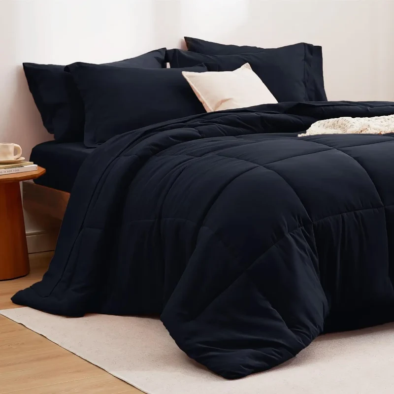 Bedsure All Season Comforter Set.