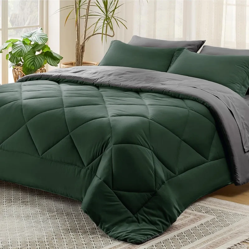 Bedsure All Season Comforter Set.