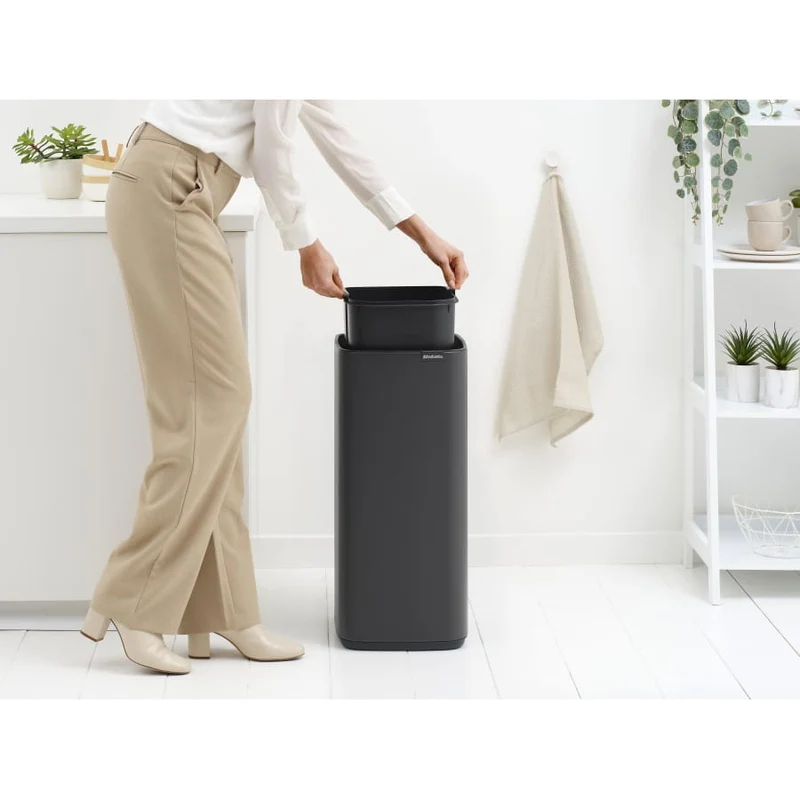 Brabantia Bo Touch Bin Abfalleimer mit Soft-Touch-Öffnung, 30 Liter