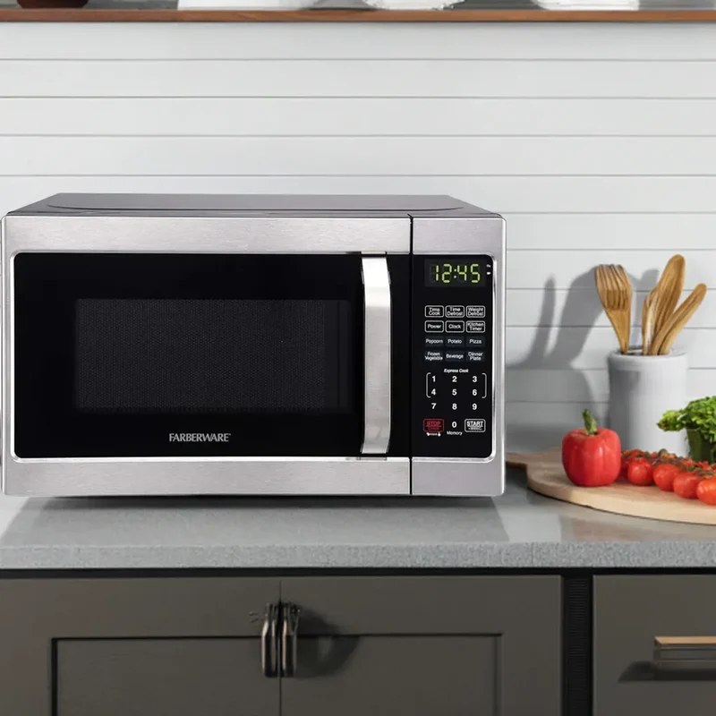 Farberware Countertop Microwave – 0.7 Cu Ft, 700W with LED & Child Lock