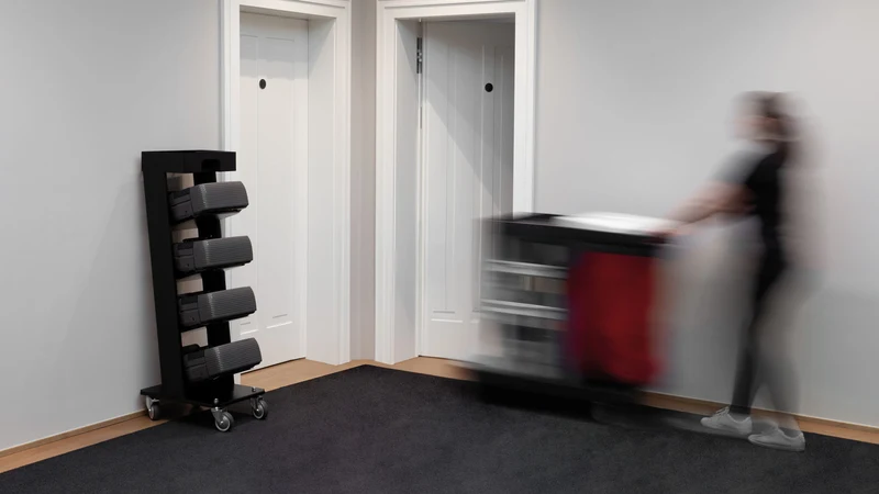 Nexaro Trolley