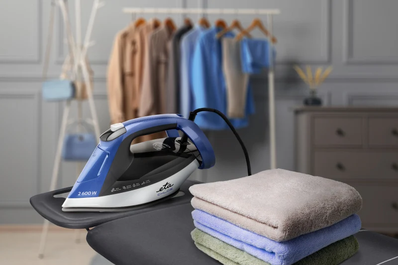 Bügeleisen ETA Chloe 2276 90000 silber/blau